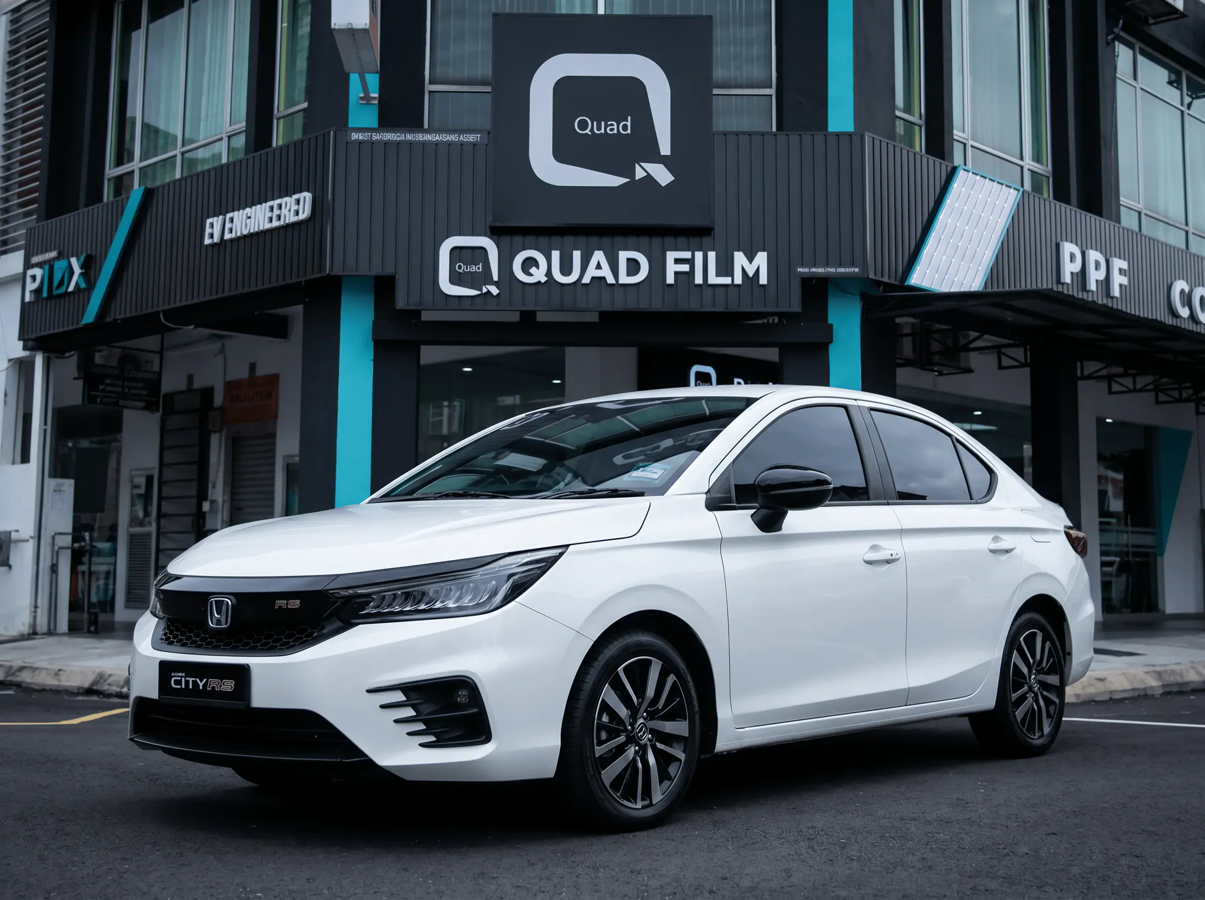 Honda City selepas pemasangan tinted QUAD Film