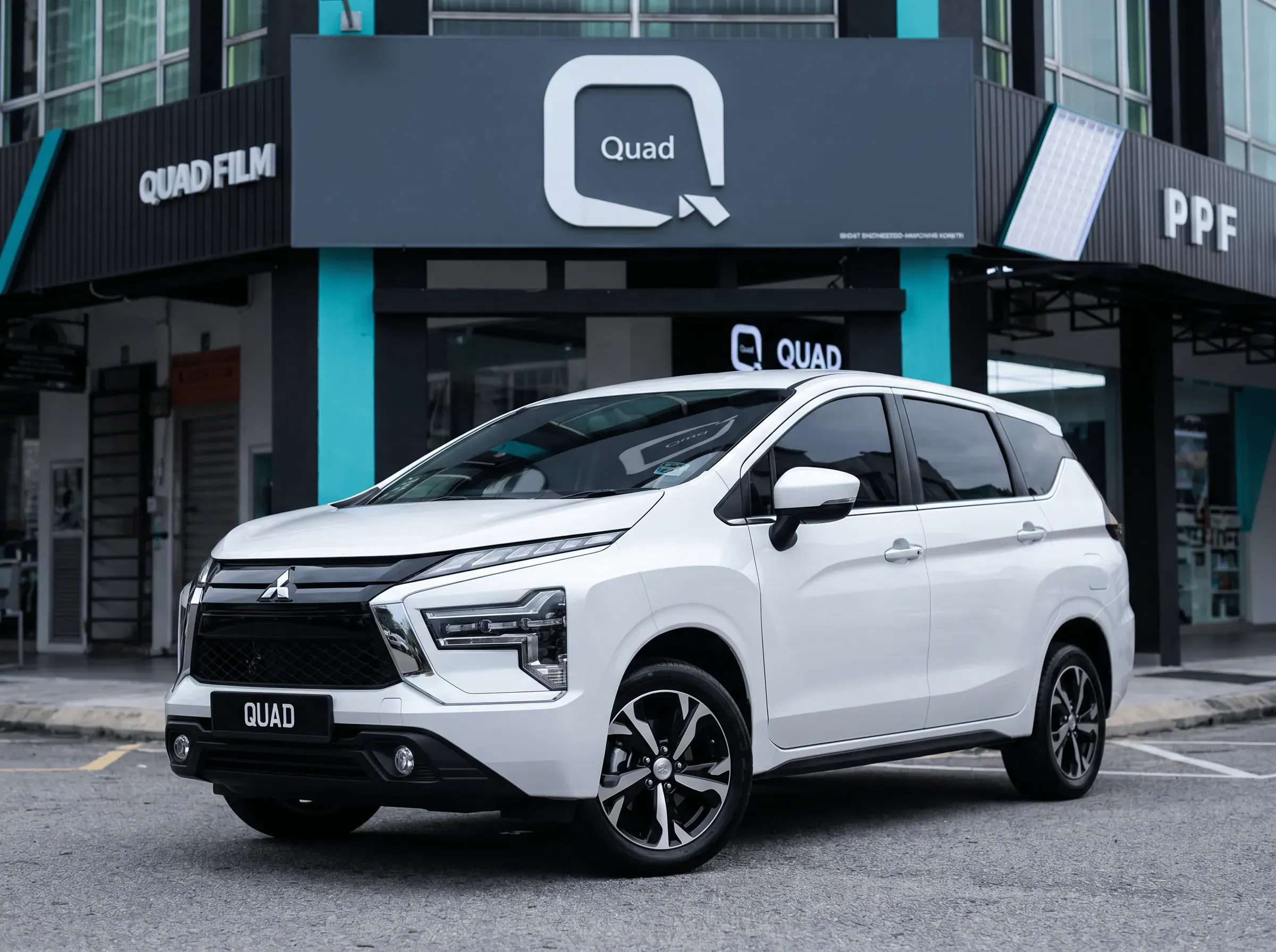 Mitsubishi Xpander selepas pemasangan tinted QUAD Film