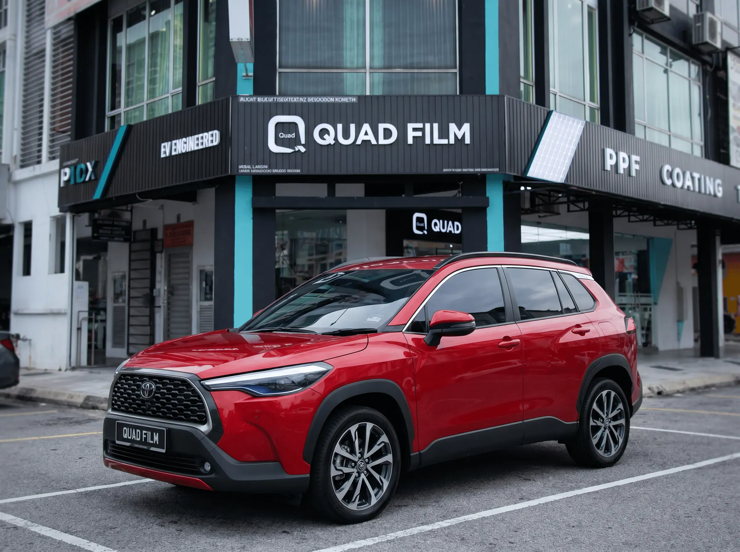 Toyota Corolla Cross selepas pemasangan tinted QUAD Film