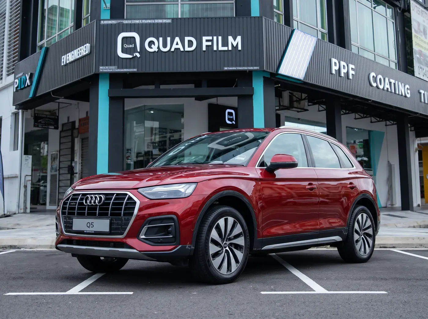 Audi Q5 dengan PPF penuh Quad Film