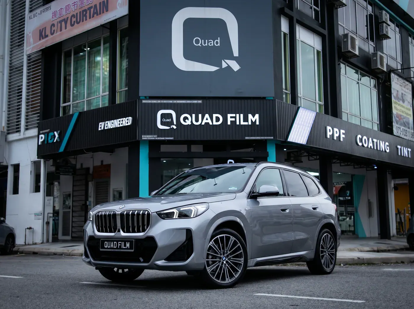 BMW X1 dengan PPF penuh Quad Film