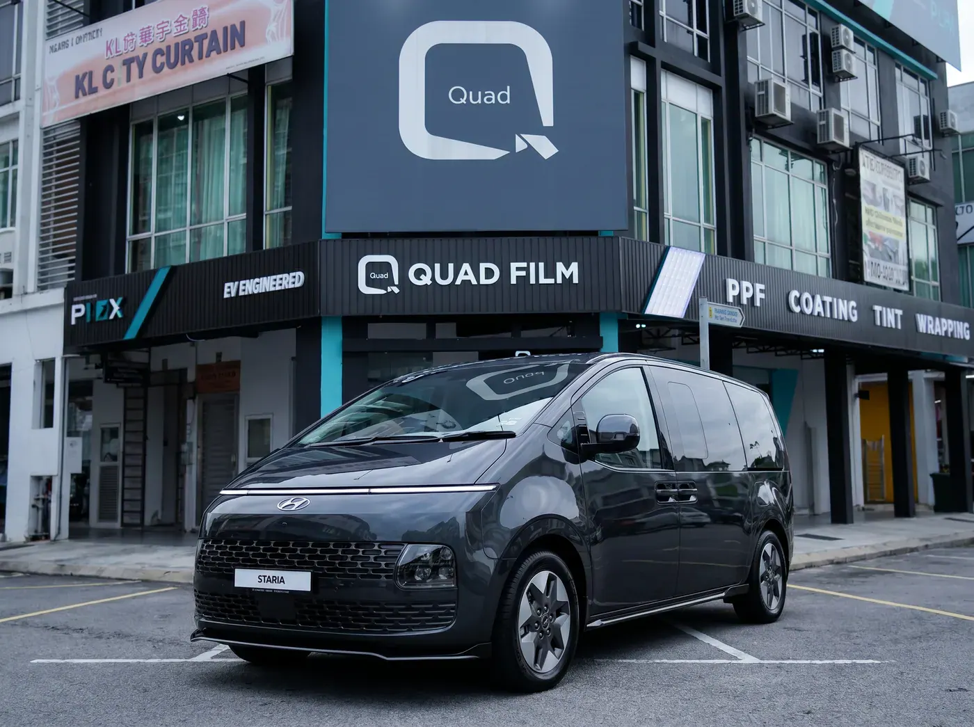 Hyundai Staria dengan PPF penuh Quad Film