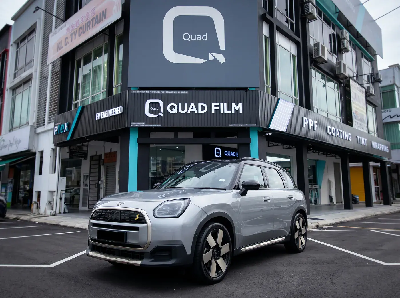MINI Countryman dengan PPF penuh Quad Film