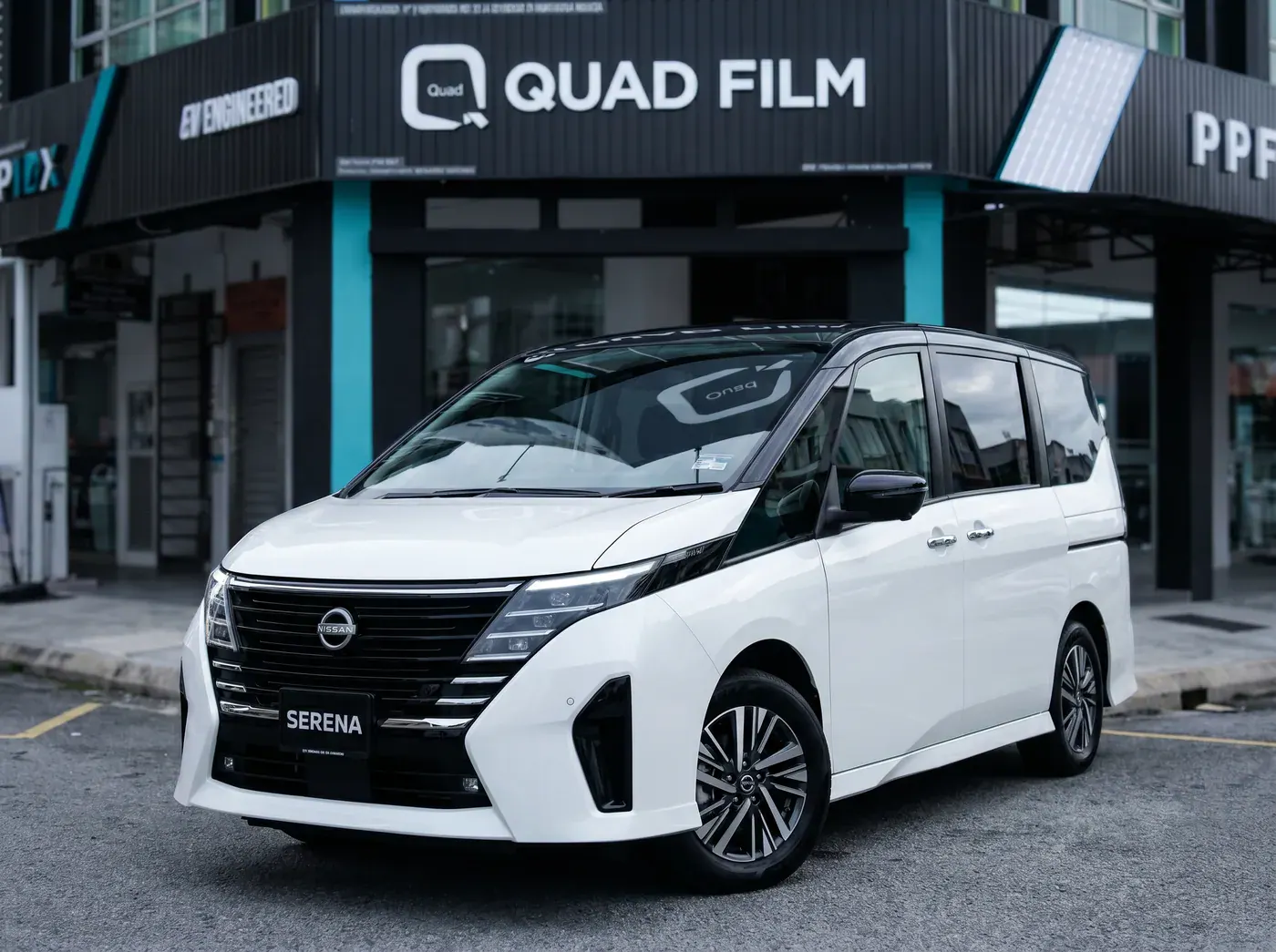 Nissan Serena e-Power dengan PPF penuh Quad Film