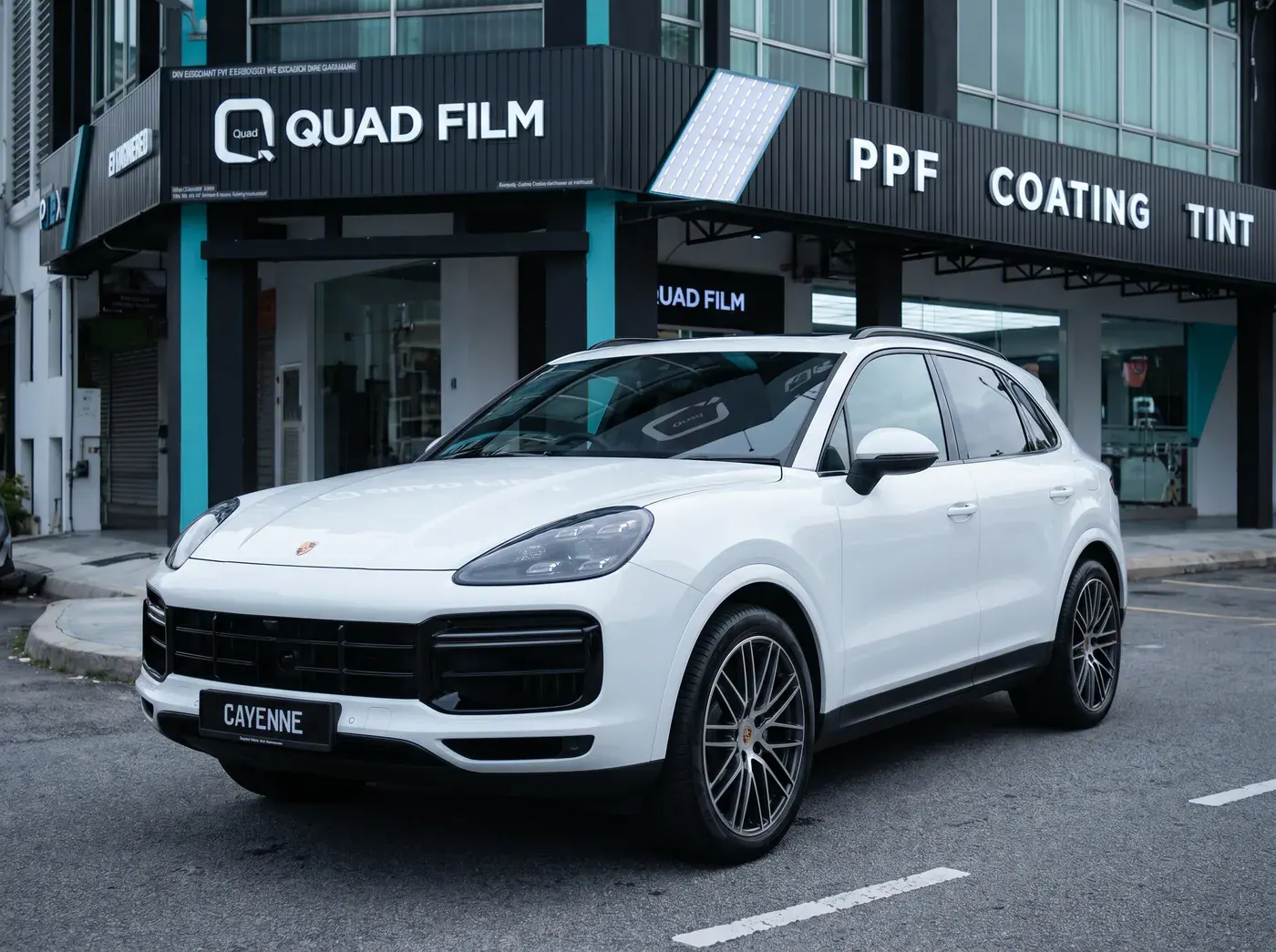 Porsche Cayenne dengan PPF penuh Quad Film