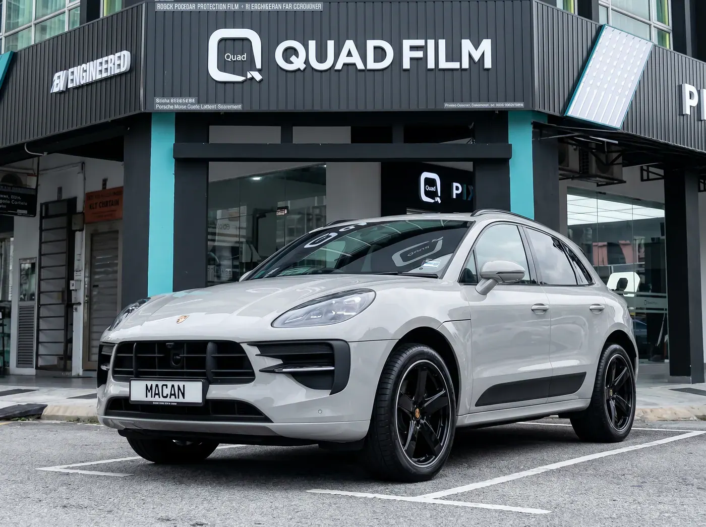 Porsche Macan dengan PPF penuh Quad Film