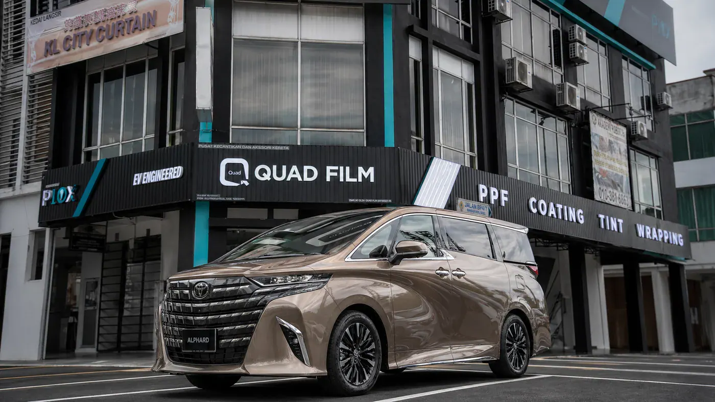 Toyota Alphard dengan PPF penuh Quad Film