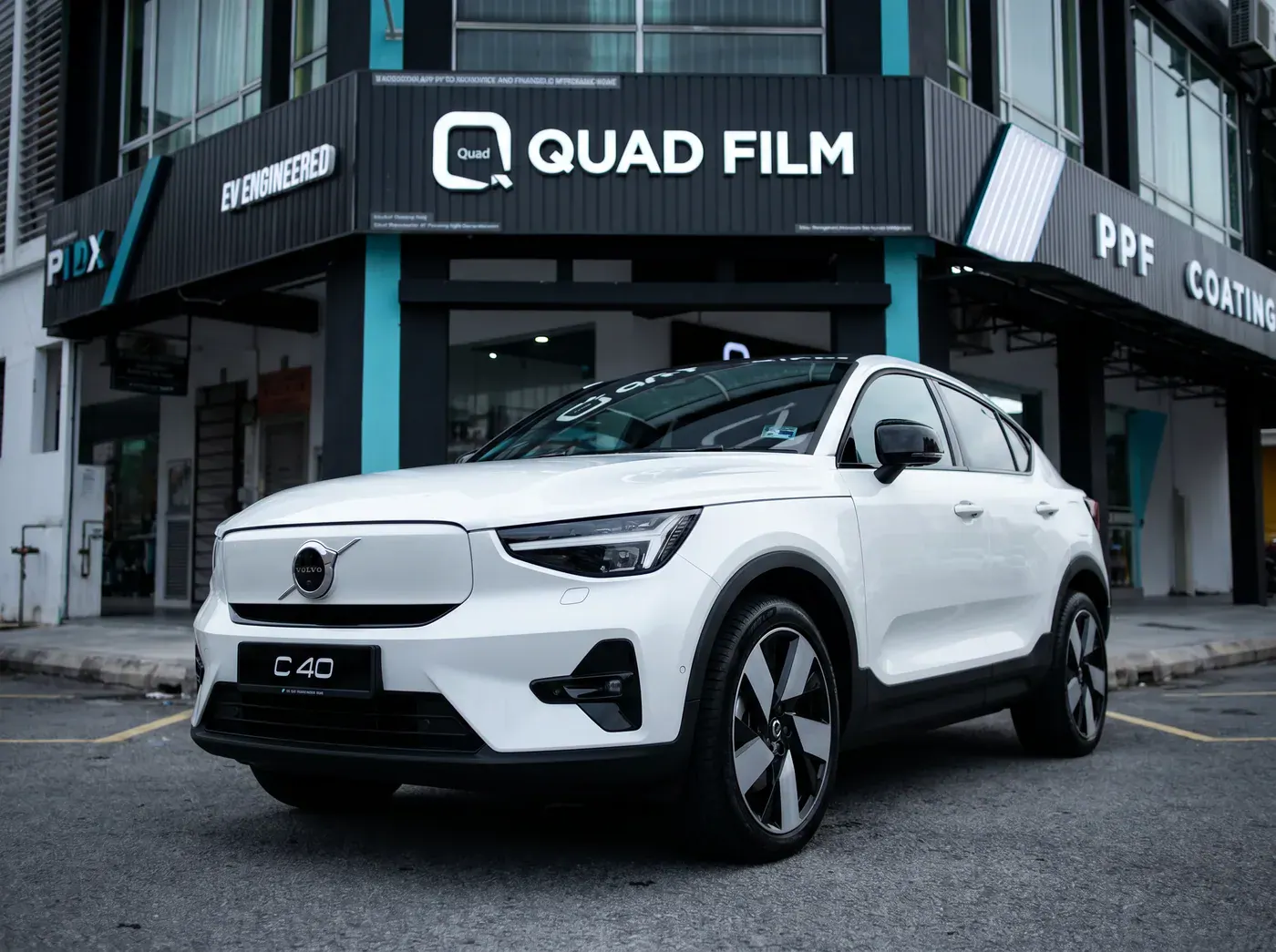 Volvo C40 Recharge dengan PPF penuh Quad Film