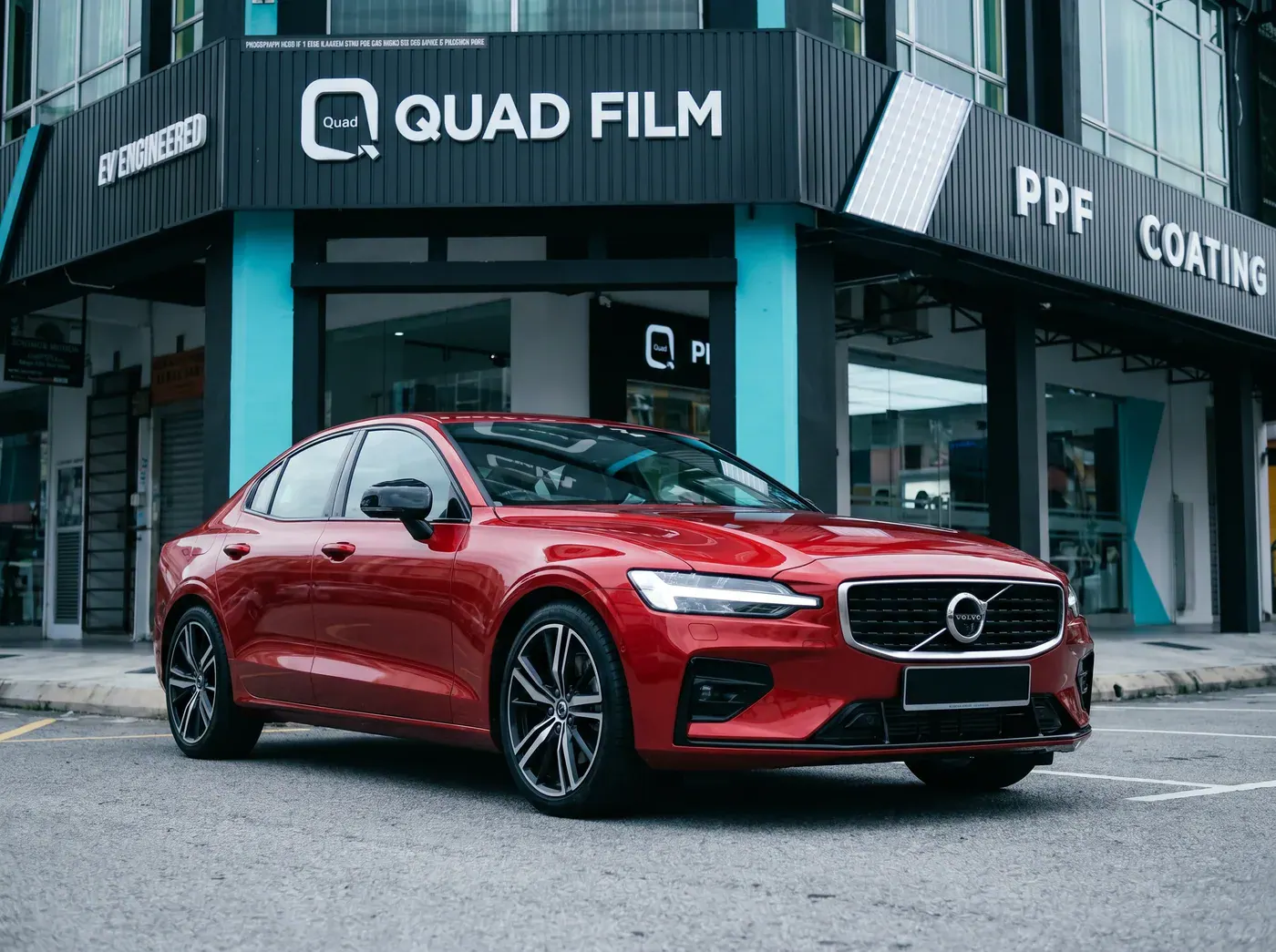 Volvo S60 dengan PPF penuh Quad Film