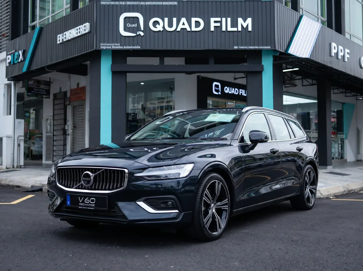 Volvo V60 dengan PPF penuh Quad Film