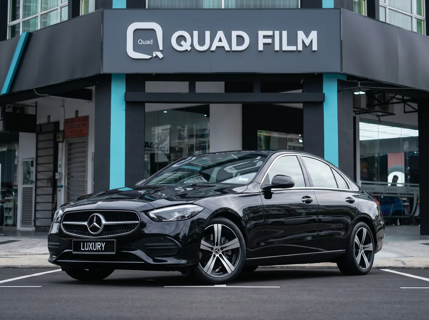 Mercedes-Benz C-Class dengan PPF Quad Film