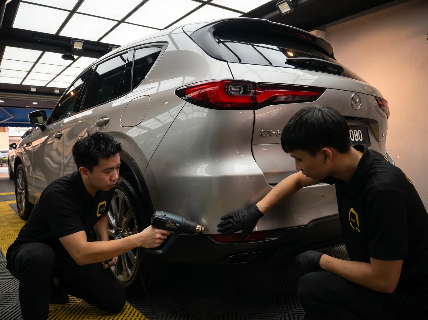 Tepi dimeterai dengan haba — pemasangan PPF Quad Film pada Mazda CX-60