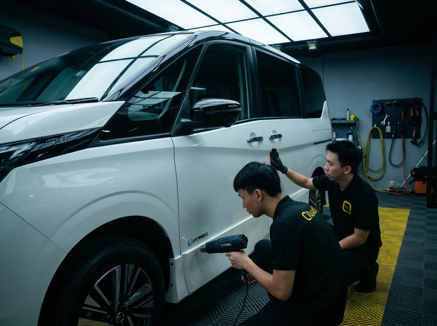 Tepi dimeterai dengan haba — pemasangan PPF Quad Film pada Nissan Serena e-Power
